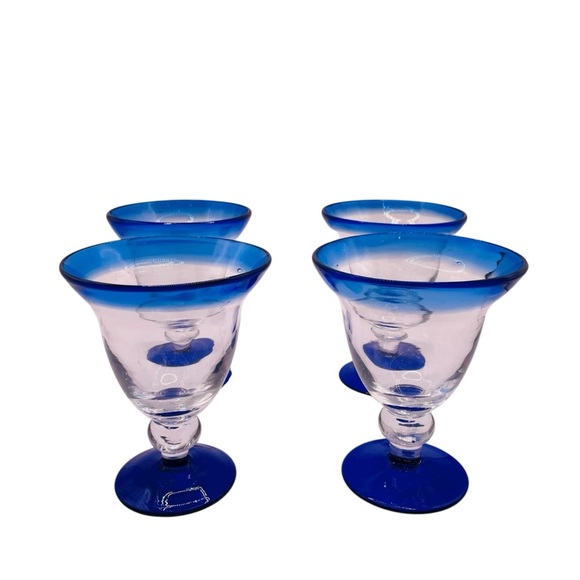 Vintage Mexican Hand Blown Cobalt Blue Rim/Bottom Wine Glasses Goblets Set of 4 - Picture 3 of 16